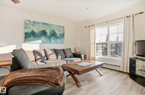 #217 630 Mcallister Lo Sw, Edmonton, AB - Indoor Photo Showing Living Room