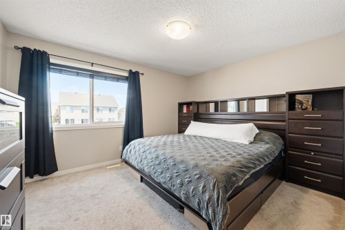 2313 69A Street, Edmonton, AB 