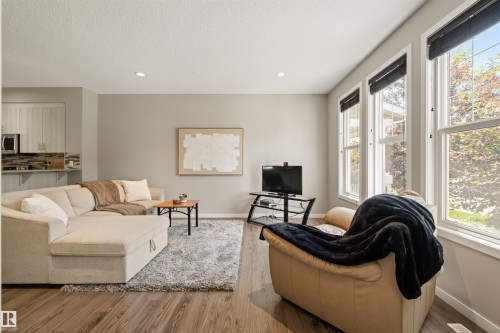 2313 69A Street, Edmonton, AB 