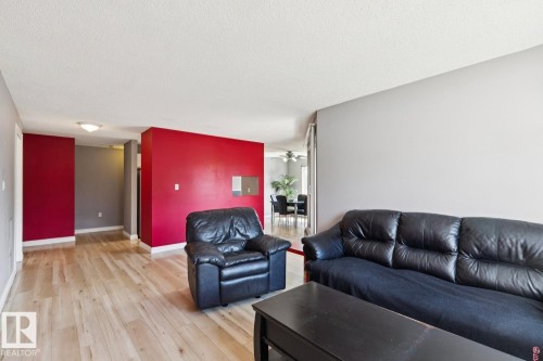239 10636 120 Street, Edmonton, AB 