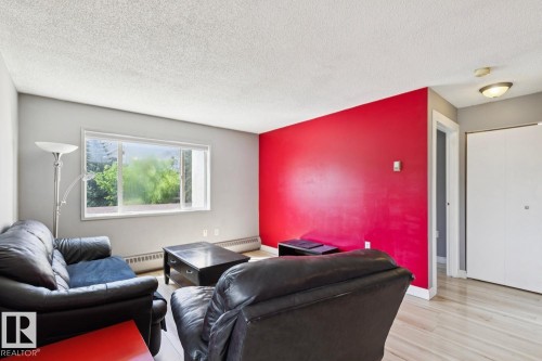 239 10636 120 Street, Edmonton, AB 
