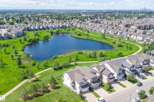 1708 32 Street, Edmonton, AB 