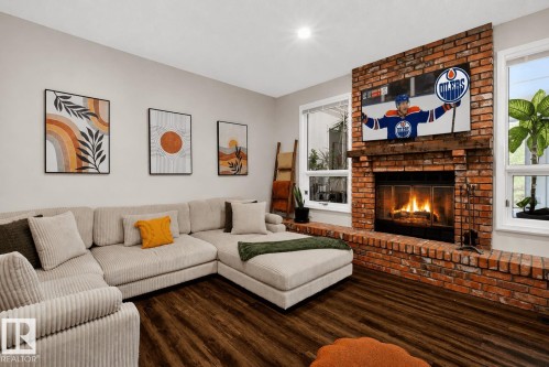 19016 92 Avenue, Edmonton, AB - Indoor Photo Showing Living Room With Fireplace
