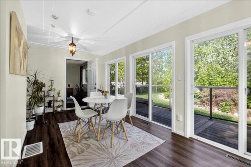 19016 92 Avenue, Edmonton, AB - Indoor Photo Showing Dining Room