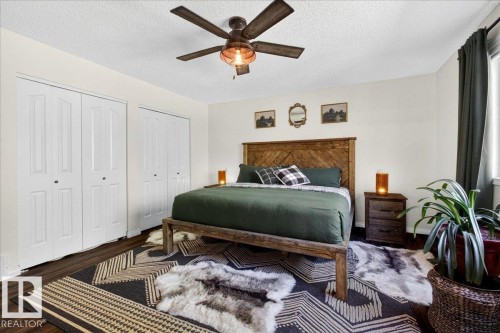 19016 92 Avenue, Edmonton, AB - Indoor Photo Showing Bedroom