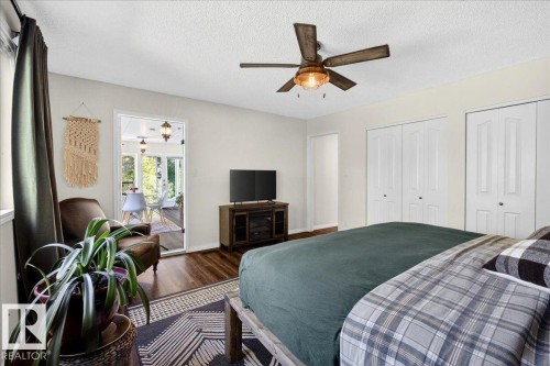 19016 92 Avenue, Edmonton, AB - Indoor Photo Showing Bedroom
