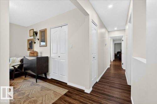 19016 92 Avenue, Edmonton, AB - Indoor Photo Showing Other Room