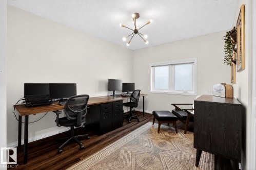 19016 92 Avenue, Edmonton, AB - Indoor Photo Showing Office