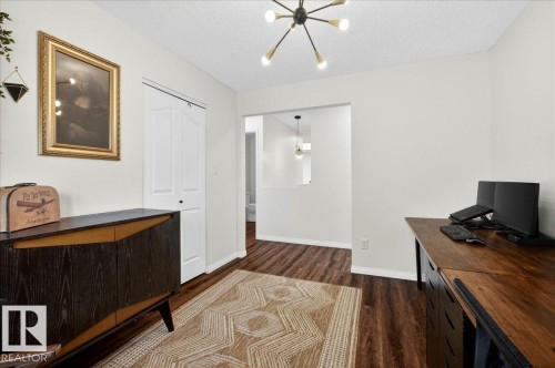 19016 92 Avenue, Edmonton, AB - Indoor