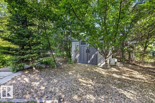 19016 92 Avenue, Edmonton, AB - Outdoor
