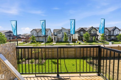 8907 Elves Loop Nw, Edmonton, AB - Outdoor