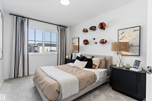 8907 Elves Loop Nw, Edmonton, AB - Indoor Photo Showing Bedroom
