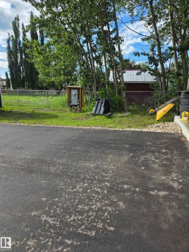 5317 52 Street, Thorsby, AB 