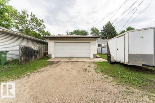 11544 71 Street, Edmonton, AB 