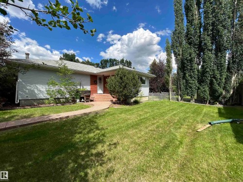 9457 79 Street, Edmonton, AB 