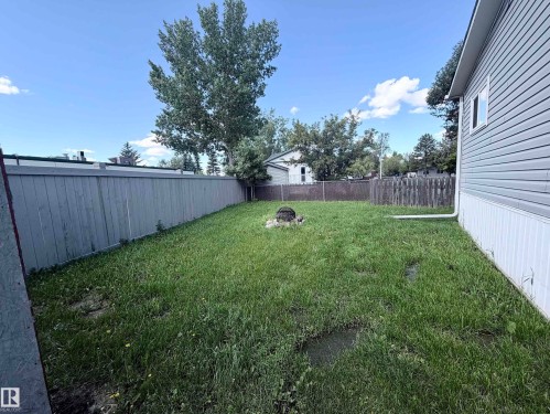 2 Round Road Nw, Edmonton, AB 
