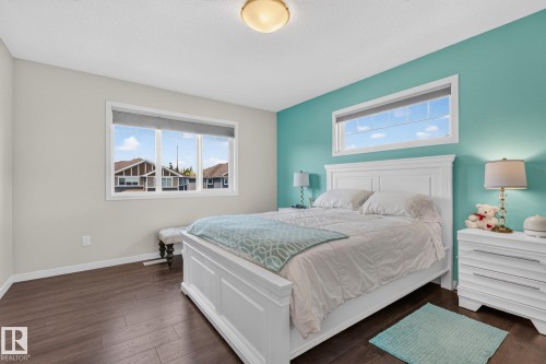 866 Ebbers Crescent, Edmonton, AB 