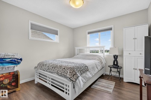 866 Ebbers Crescent, Edmonton, AB 