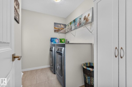 866 Ebbers Crescent, Edmonton, AB 