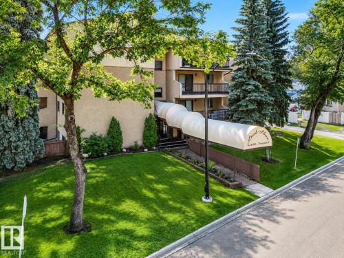 403 11115 74 Street  Edmonton, AB T5B 4S4