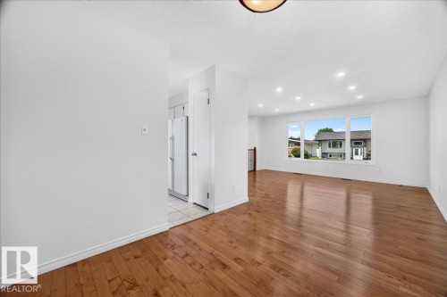 11327 165 Avenue, Edmonton, AB 