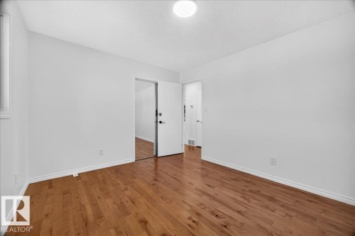 11327 165 Avenue, Edmonton, AB 