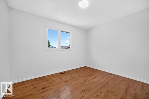11327 165 Avenue, Edmonton, AB 