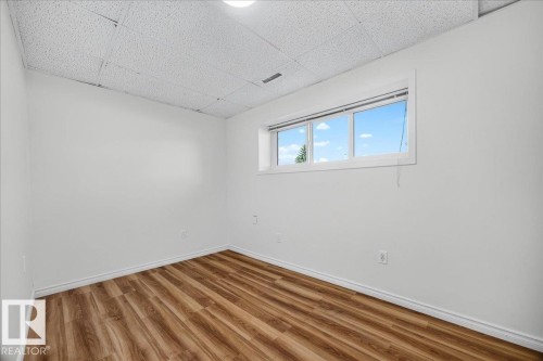 11327 165 Avenue, Edmonton, AB 