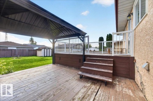 11327 165 Avenue, Edmonton, AB 