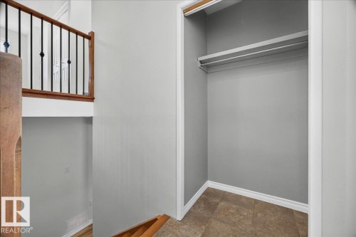 11327 165 Avenue, Edmonton, AB 