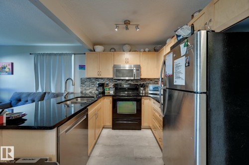 99 150 Edwards Drive, Edmonton, AB 