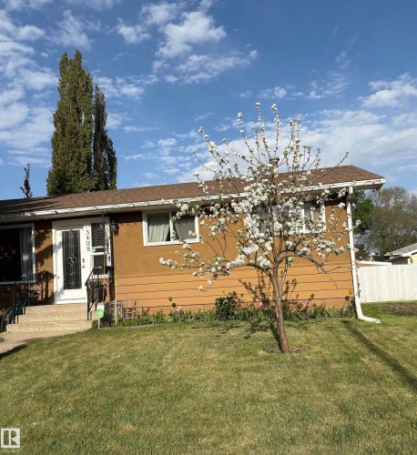 5408 47A Street, Wetaskiwin, AB - Outdoor