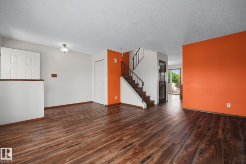9516 173 Avenue, Edmonton, AB 
