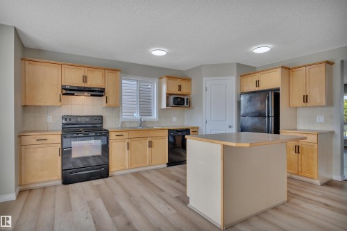 241 Southwick Way, Leduc, AB 