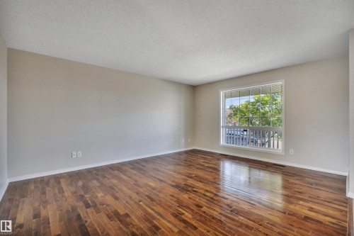 241 Southwick Way, Leduc, AB 