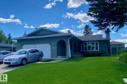 3212 73 Street  Edmonton, AB T6K 1K1