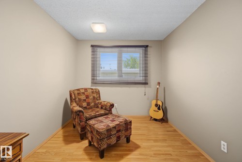 3212 73 Street, Edmonton, AB 