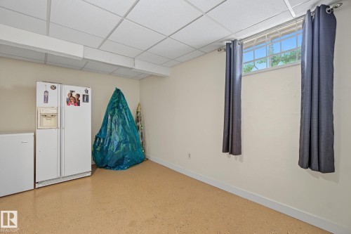 3212 73 Street, Edmonton, AB 