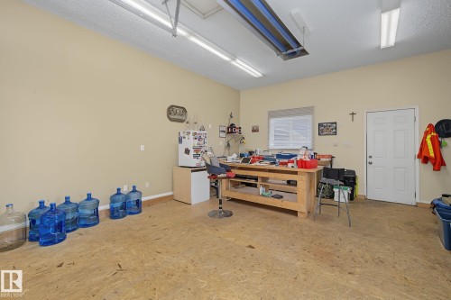 3212 73 Street, Edmonton, AB 