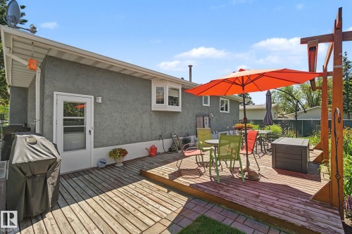 3212 73 Street, Edmonton, AB 