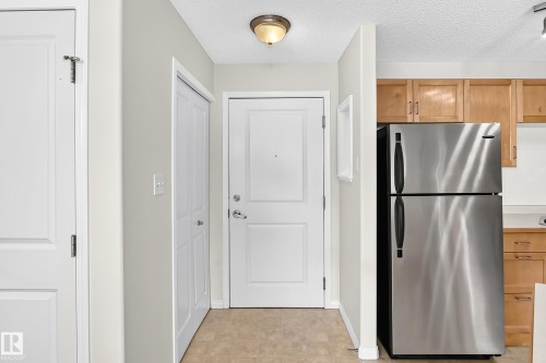 221 11325 83 Street, Edmonton, AB 