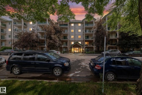 221 11325 83 Street, Edmonton, AB 