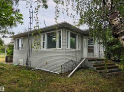 5007 51 Avenue  Newbrook, AB T0A 2P0