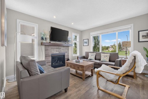 14 Moberg Close, Leduc, AB 