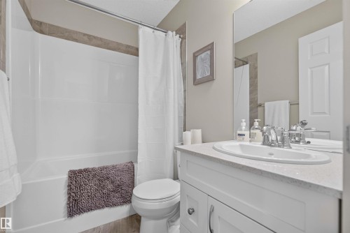 14 Moberg Close, Leduc, AB 