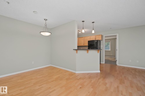 102 646 Mcallister Loop Sw, Edmonton, AB 