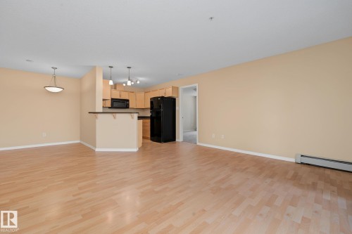102 646 Mcallister Loop Sw, Edmonton, AB 