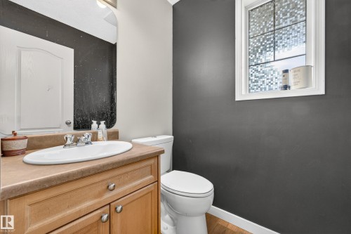 14 Birchglen Crescent, Leduc, AB 