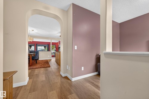 14 Birchglen Crescent, Leduc, AB 