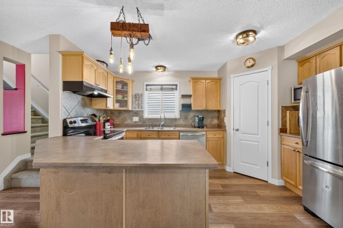 14 Birchglen Crescent, Leduc, AB 